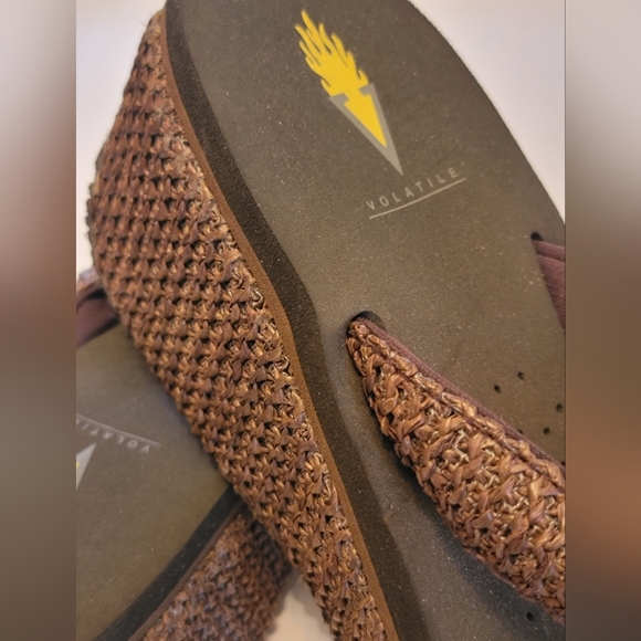 🟡VOLATILE Island Platform Wedge Sandals (8 Womens, Brown) - Picture 8 of 11